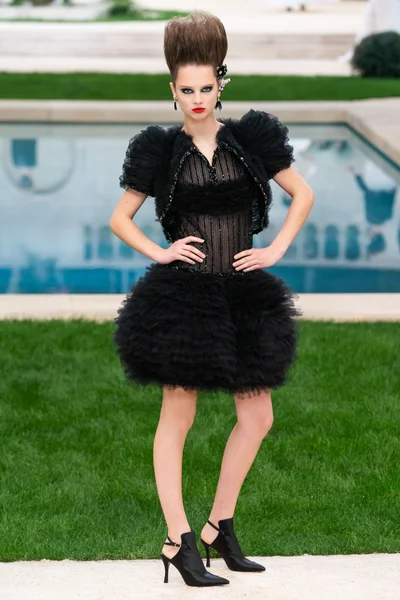 Look 34